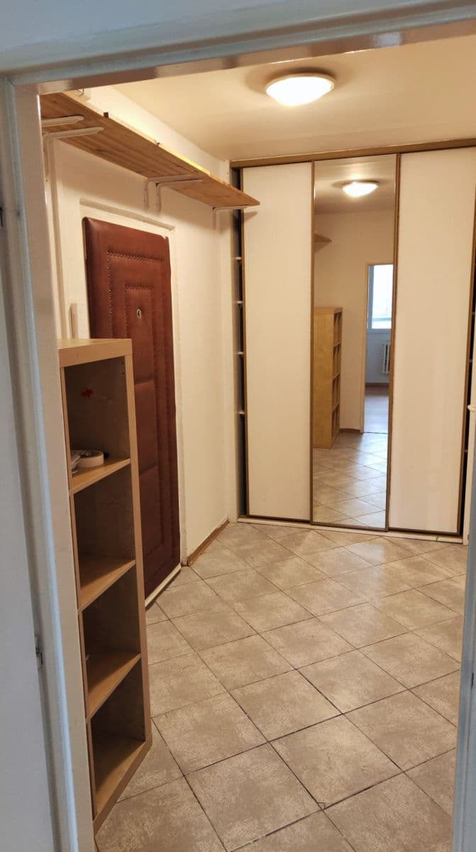 Prenájom bytu 2-izbový 42 m², Mezilesní, Praha, Praha Prenájom bytu 2-izbový 42 m², Mezilesní, Praha, Praha