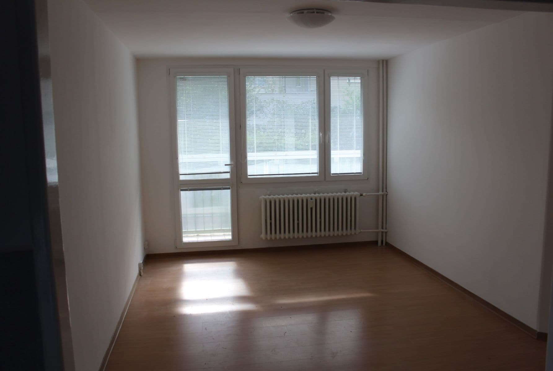 Prenájom bytu 2-izbový 42 m², Mezilesní, Praha, Praha Prenájom bytu 2-izbový 42 m², Mezilesní, Praha, Praha