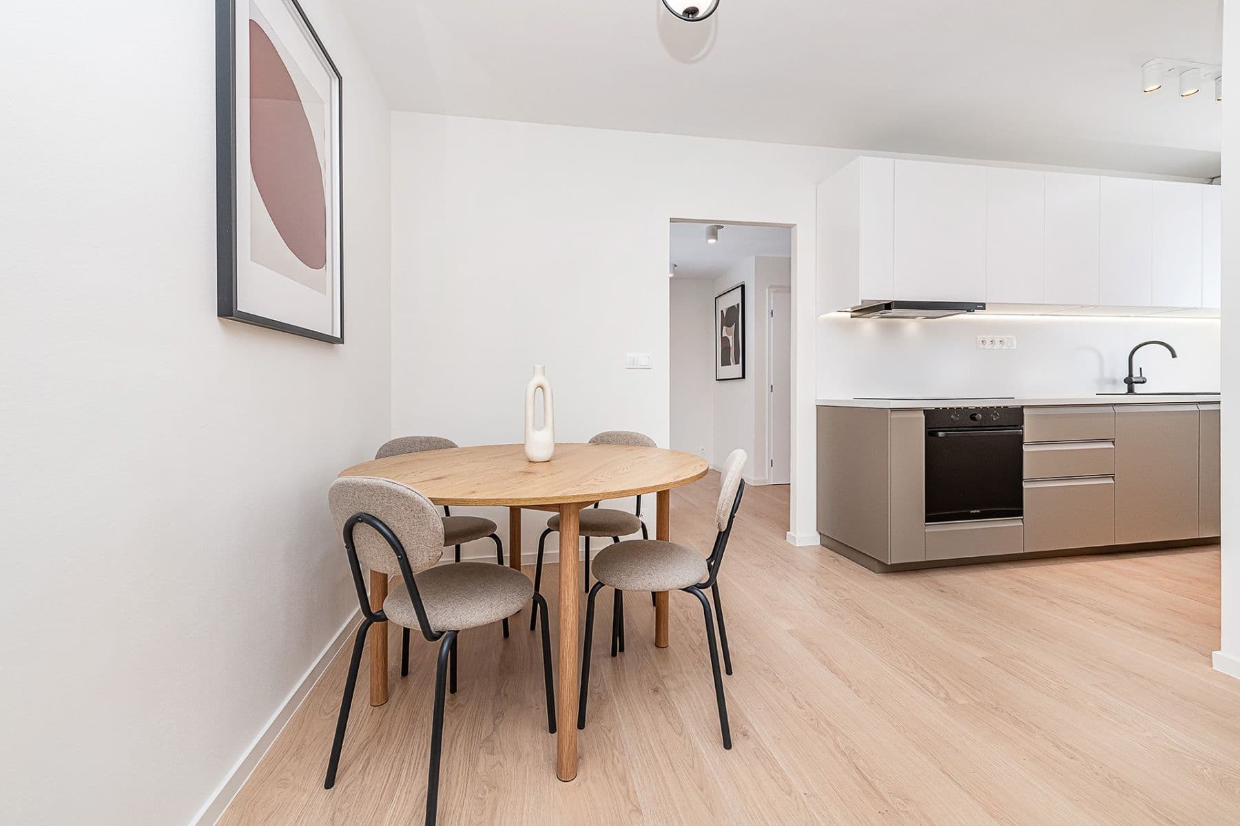 Predaj bytu 2-izbový 42 m², Bulharská, Praha, Praha Predaj bytu 2-izbový 42 m², Bulharská, Praha, Praha