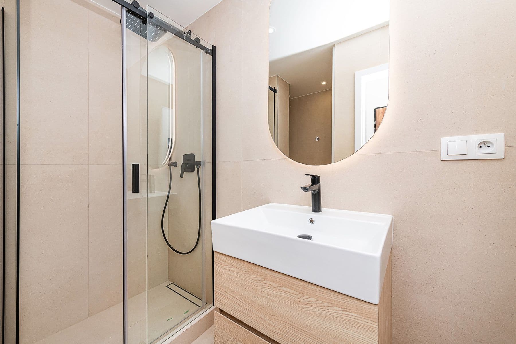 Predaj bytu 2-izbový 42 m², Bulharská, Praha, Praha Predaj bytu 2-izbový 42 m², Bulharská, Praha, Praha