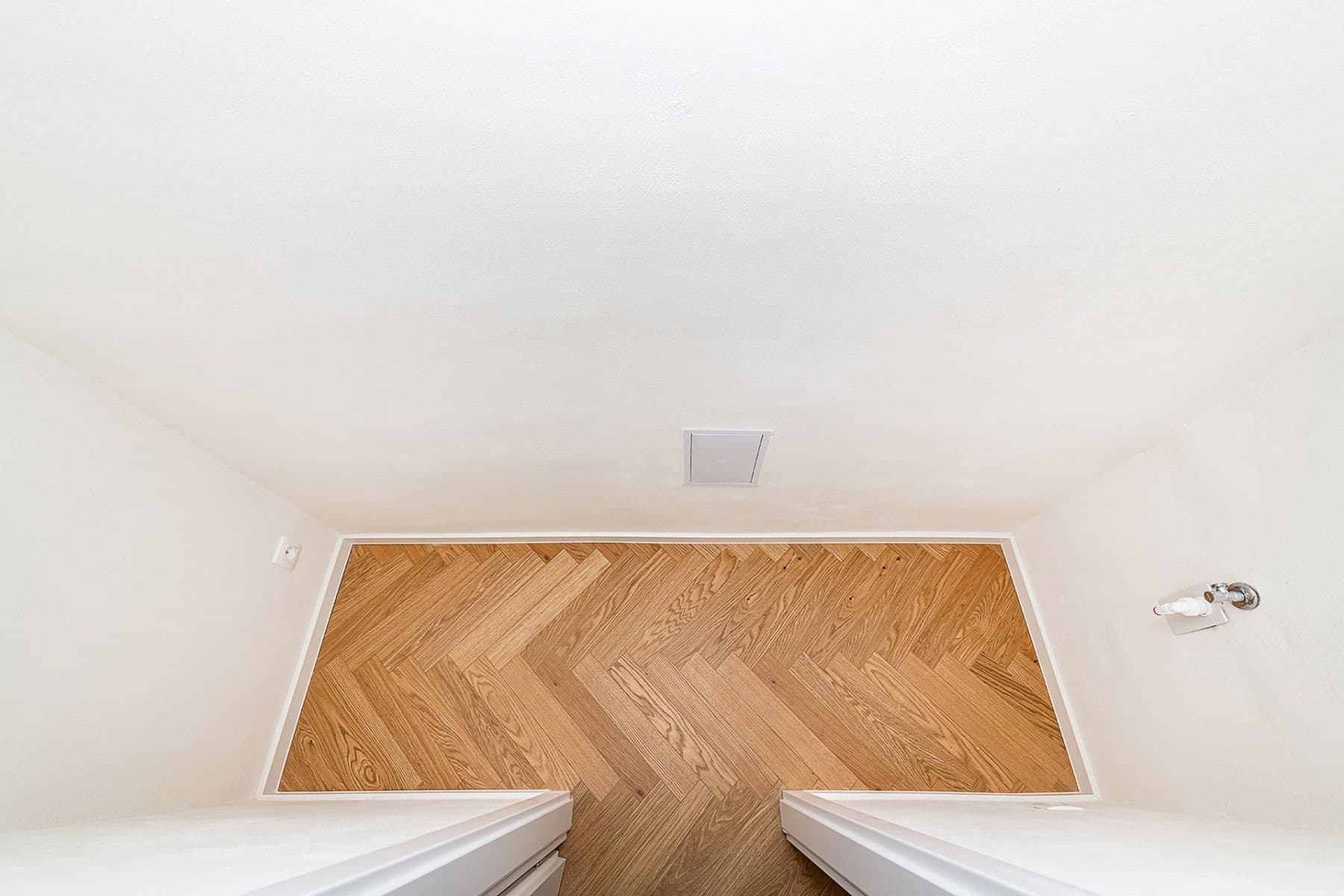 Predaj bytu 2-izbový 42 m², Bulharská, Praha, Praha Predaj bytu 2-izbový 42 m², Bulharská, Praha, Praha