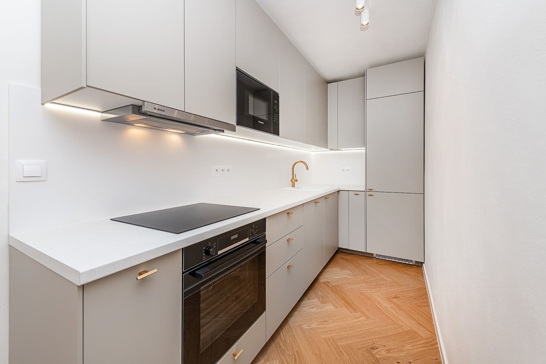 Predaj bytu 2-izbový 42 m², Bulharská, Praha, Praha Predaj bytu 2-izbový 42 m², Bulharská, Praha, Praha