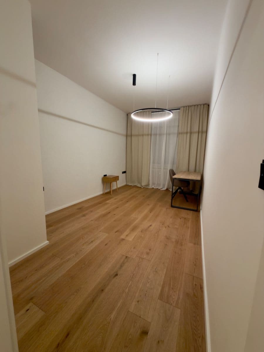 Prenájom bytu 3-izbový 73 m², Sokolovská, Praha, Praha Prenájom bytu 3-izbový 73 m², Sokolovská, Praha, Praha