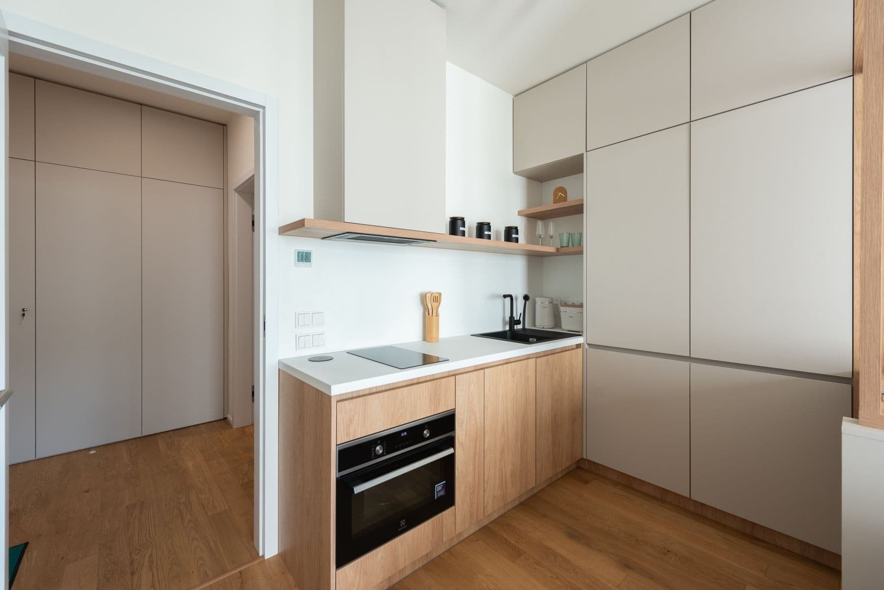 Prenájom bytu 32 m², U Průhonu, Praha, Praha Prenájom bytu 32 m², U Průhonu, Praha, Praha