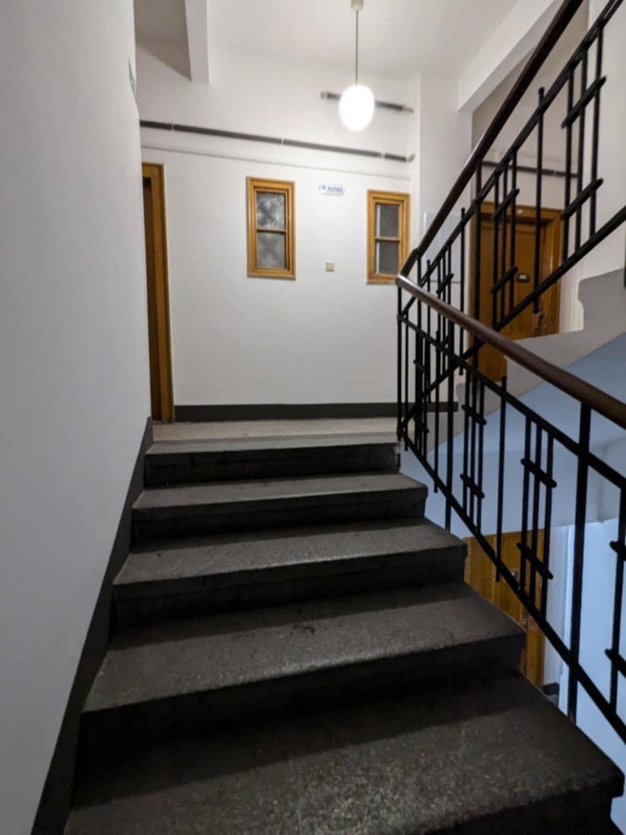 Prenájom bytu 2-izbový 50 m², Žerotínova, Praha, Praha Prenájom bytu 2-izbový 50 m², Žerotínova, Praha, Praha