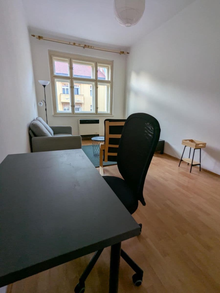 Prenájom bytu 2-izbový 50 m², Žerotínova, Praha, Praha Prenájom bytu 2-izbový 50 m², Žerotínova, Praha, Praha