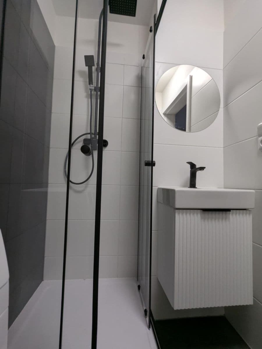 Prenájom bytu 2-izbový 50 m², Žerotínova, Praha, Praha Prenájom bytu 2-izbový 50 m², Žerotínova, Praha, Praha