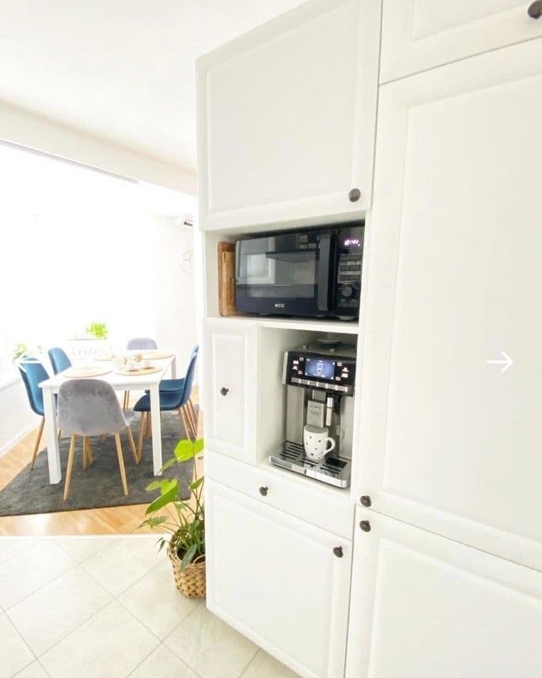 Prenájom bytu 2-izbový 65 m², Planét, Ružinov, Bratislavský kraj Prenájom bytu 2-izbový 65 m², Planét, Ružinov, Bratislavský kraj