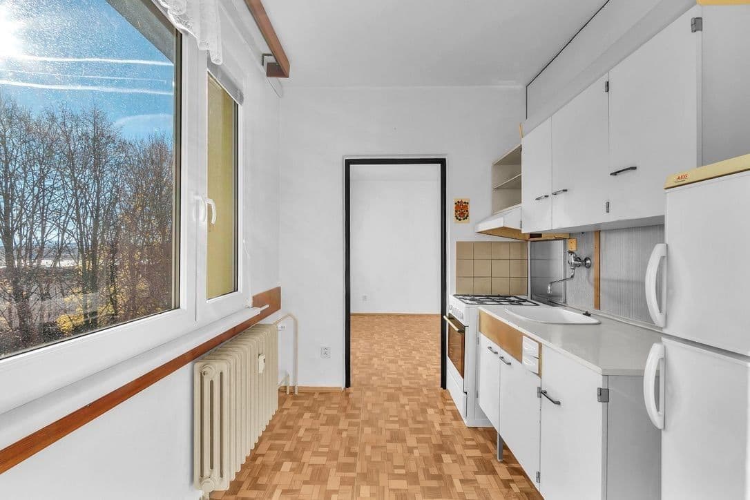 Prenájom bytu 2-izbový 45 m², Topolská, Chrudim, Pardubický kraj Prenájom bytu 2-izbový 45 m², Topolská, Chrudim, Pardubický kraj