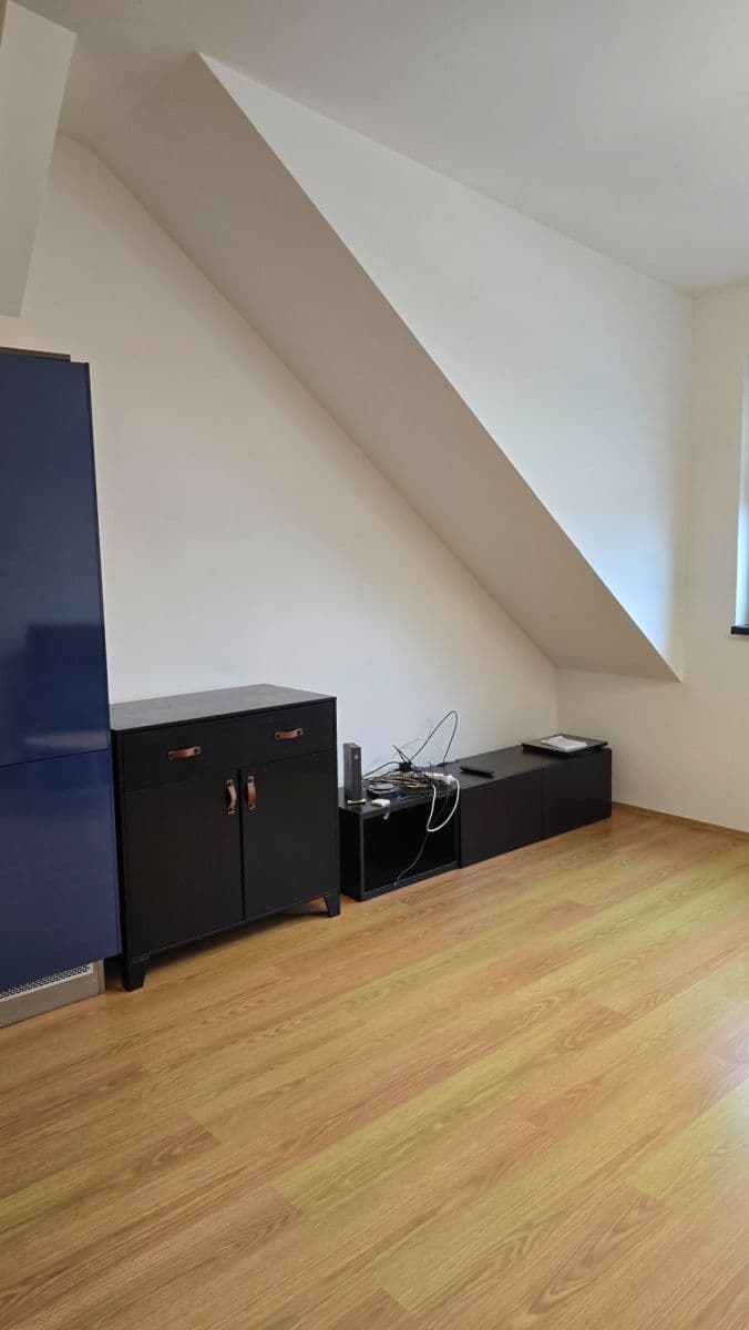 Prenájom bytu 2-izbový 74 m², U Plynárny, Praha, Praha Prenájom bytu 2-izbový 74 m², U Plynárny, Praha, Praha