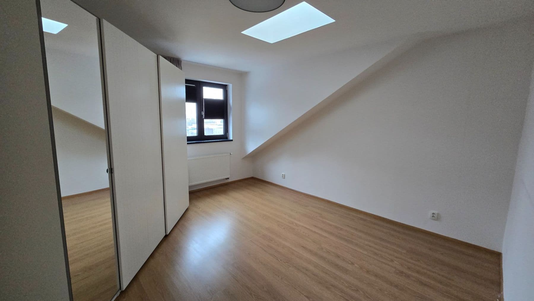 Prenájom bytu 2-izbový 74 m², U Plynárny, Praha, Praha Prenájom bytu 2-izbový 74 m², U Plynárny, Praha, Praha