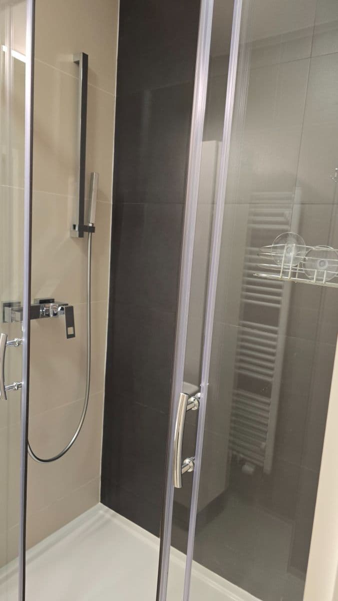 Prenájom bytu 2-izbový 74 m², U Plynárny, Praha, Praha Prenájom bytu 2-izbový 74 m², U Plynárny, Praha, Praha