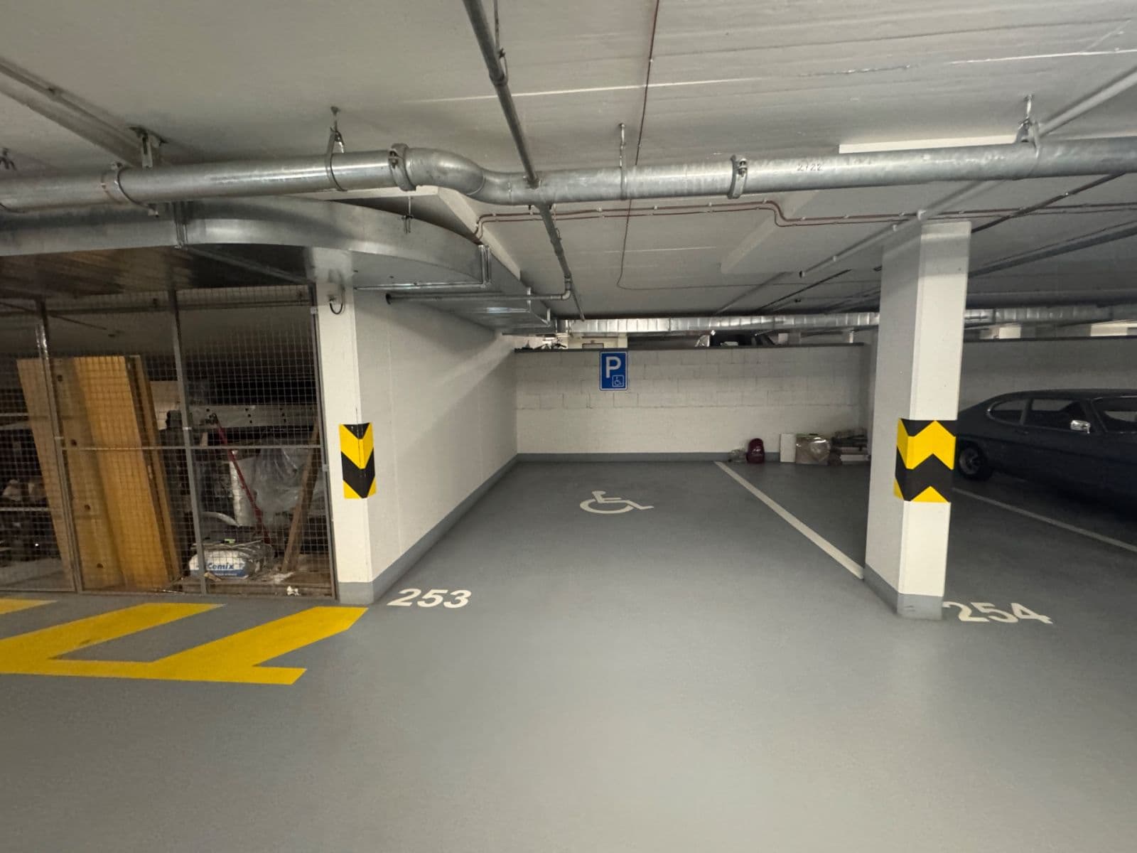 Predaj garáže 19 m², Březenská, Praha, Praha Predaj garáže 19 m², Březenská, Praha, Praha