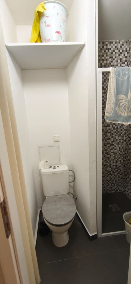 Prenájom bytu 1-izbový 21 m², Konšelská, Praha, Praha Prenájom bytu 1-izbový 21 m², Konšelská, Praha, Praha