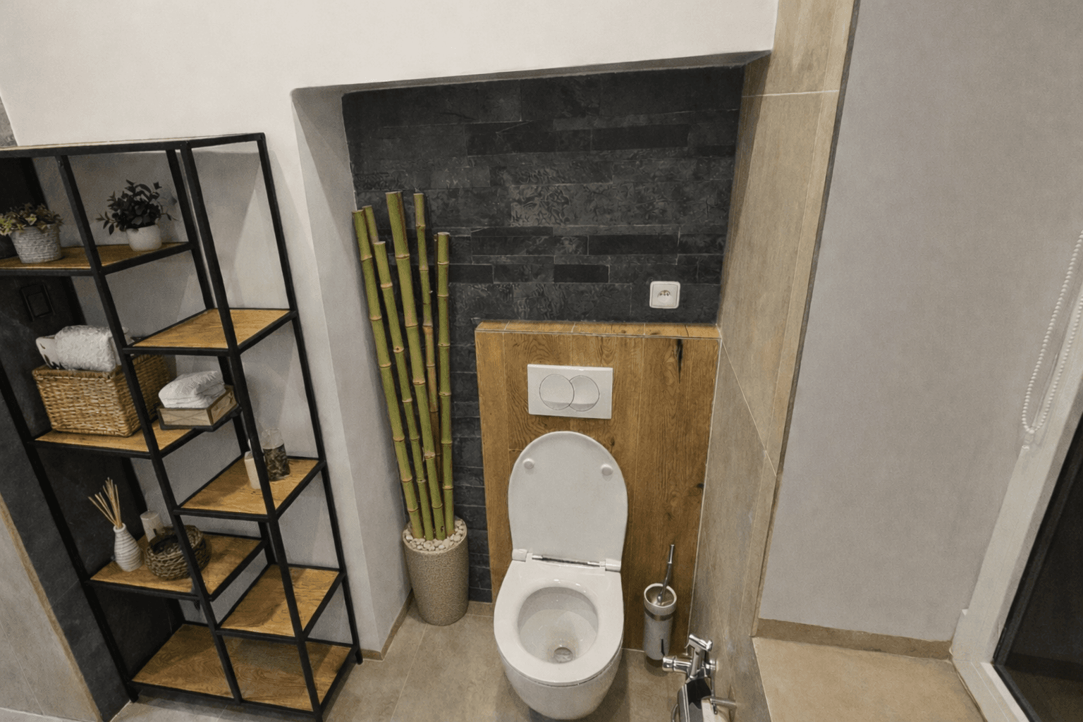 Prenájom bytu 2-izbový 57 m², Na Spravedlnosti, Pardubice, Pardubický kraj Prenájom bytu 2-izbový 57 m², Na Spravedlnosti, Pardubice, Pardubický kraj