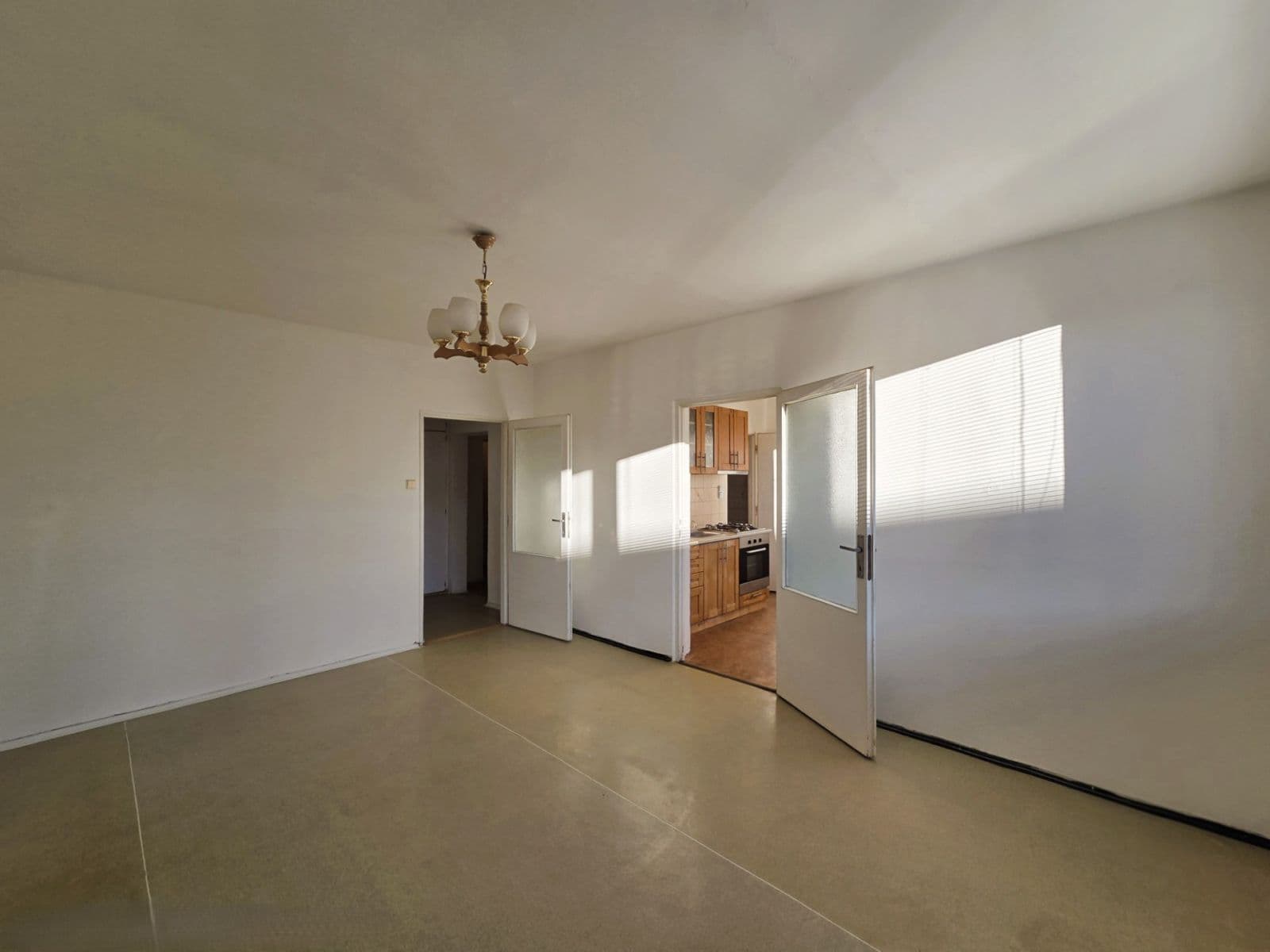 Predaj bytu 3-izbový 64 m², Křenická, Praha, Praha Predaj bytu 3-izbový 64 m², Křenická, Praha, Praha