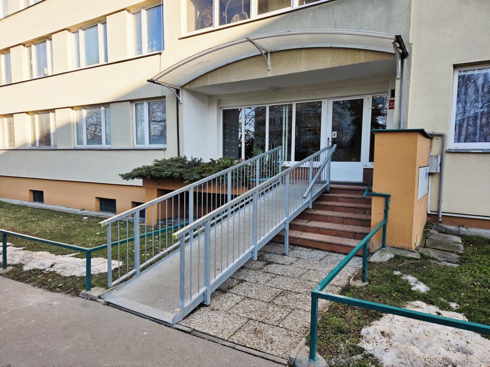 Predaj bytu 3-izbový 64 m², Křenická, Praha, Praha Predaj bytu 3-izbový 64 m², Křenická, Praha, Praha