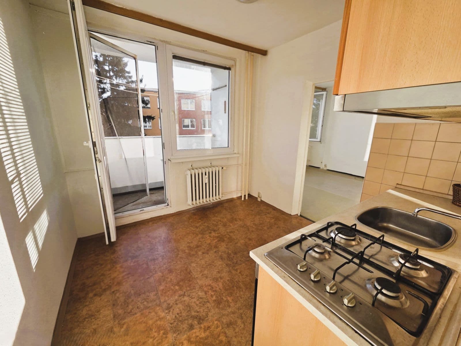 Predaj bytu 3-izbový 64 m², Křenická, Praha, Praha Predaj bytu 3-izbový 64 m², Křenická, Praha, Praha