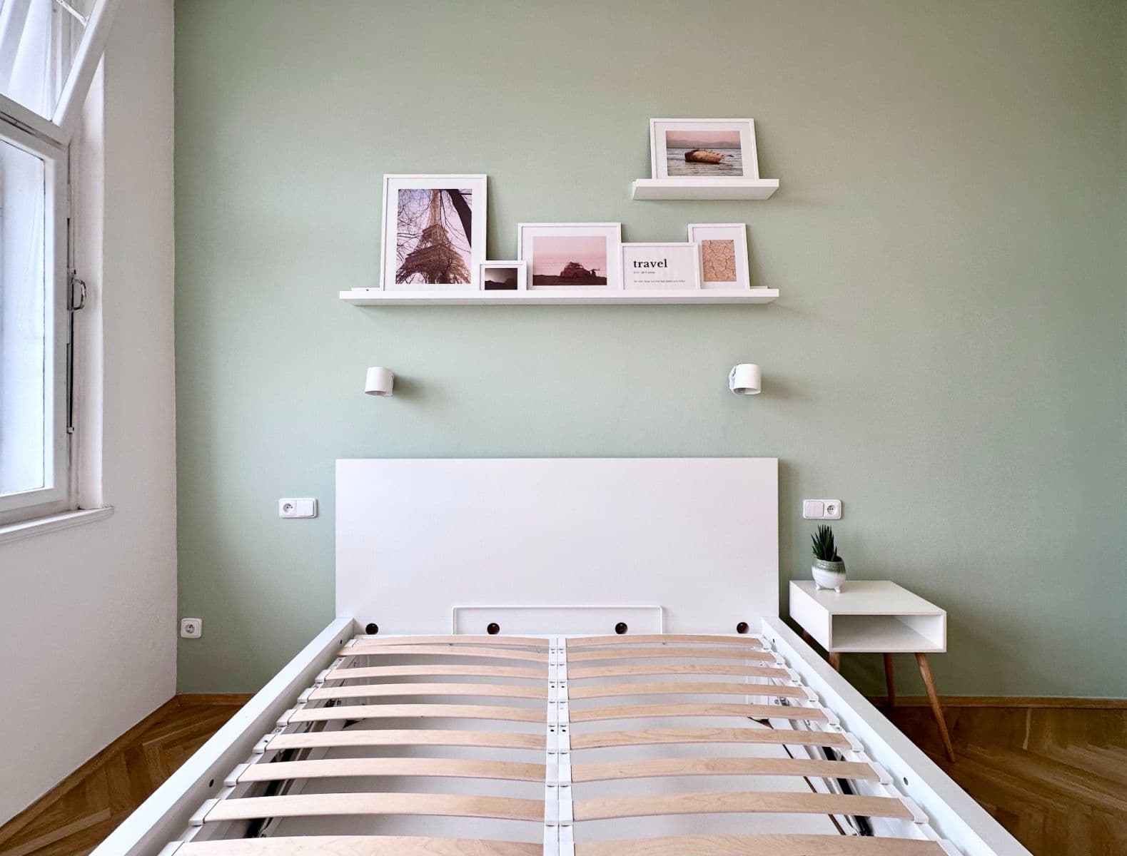 Prenájom bytu 2-izbový 50 m², Smolenská, Praha, Praha Prenájom bytu 2-izbový 50 m², Smolenská, Praha, Praha