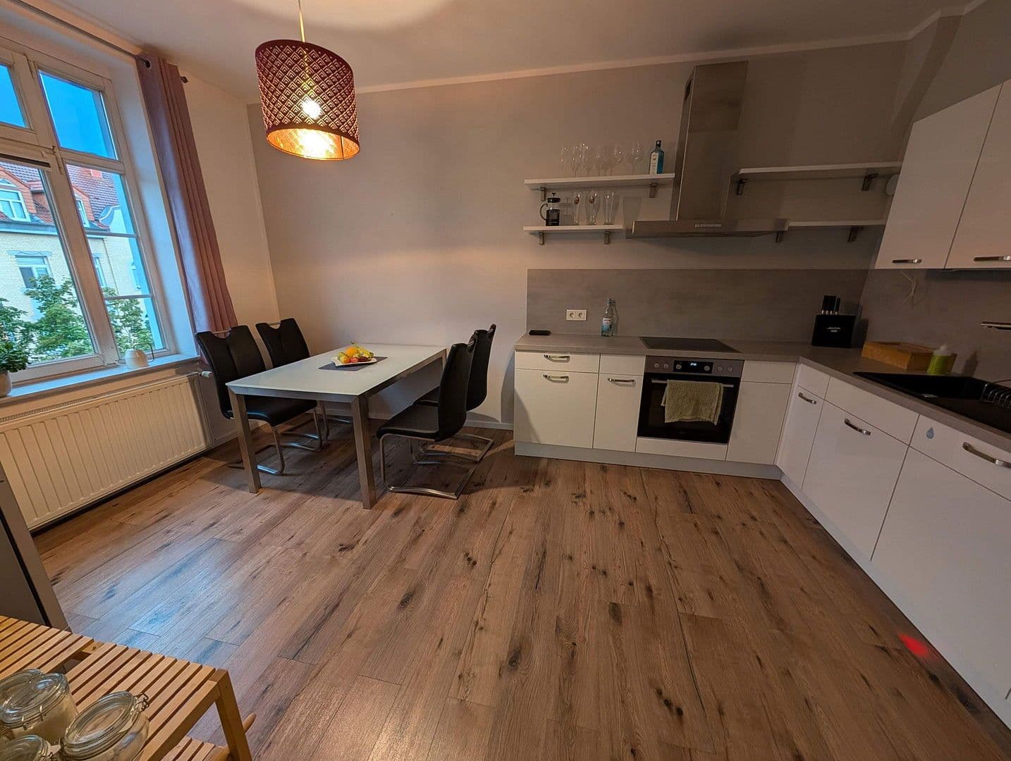 Prenájom bytu 2-izbový 73 m², Erfurt, Durínsko Prenájom bytu 2-izbový 73 m², Erfurt, Durínsko