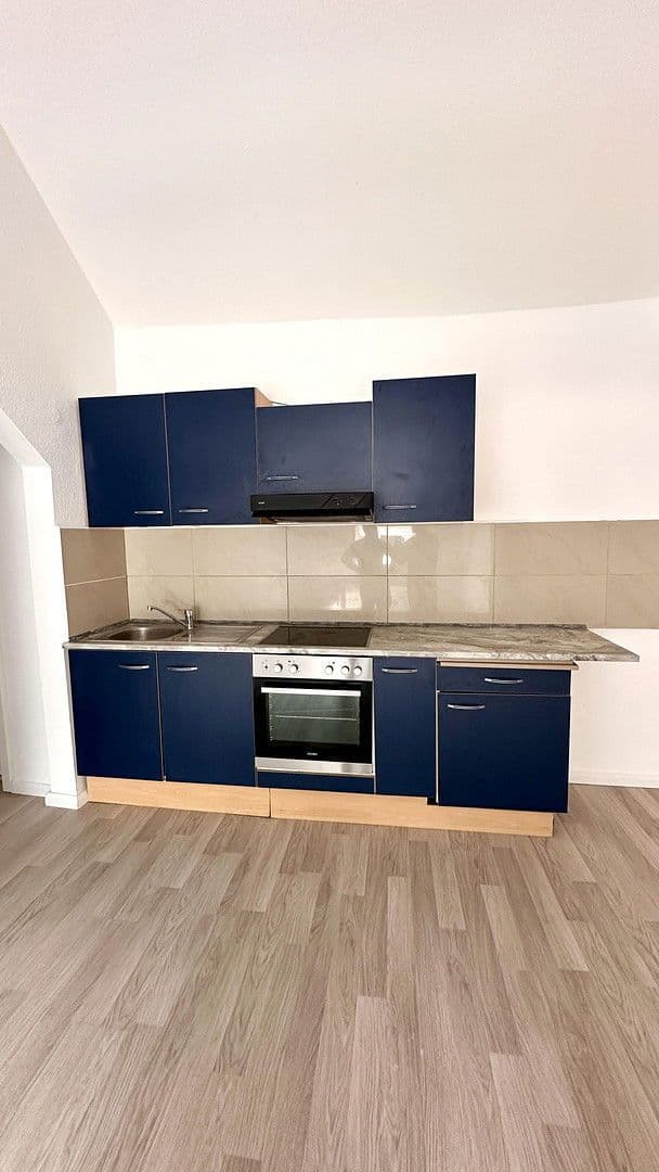 Prenájom bytu 3-izbový 85 m², Reeperbahn 2, Kiel, Šlezvicko-Holštajnsko Prenájom bytu 3-izbový 85 m², Reeperbahn 2, Kiel, Šlezvicko-Holštajnsko