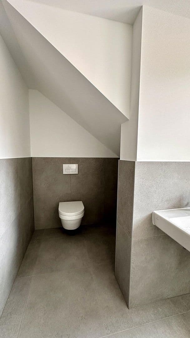 Prenájom bytu 3-izbový 85 m², Reeperbahn 2, Kiel, Šlezvicko-Holštajnsko Prenájom bytu 3-izbový 85 m², Reeperbahn 2, Kiel, Šlezvicko-Holštajnsko