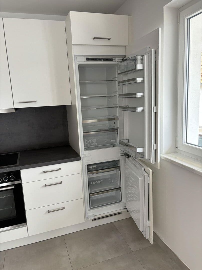 Prenájom bytu 3-izbový 115 m², Markt Schwaben, Bavorsko Prenájom bytu 3-izbový 115 m², Markt Schwaben, Bavorsko