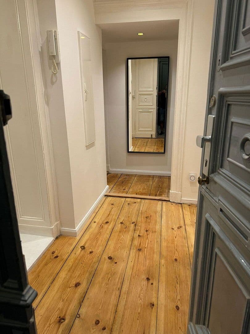 Prenájom bytu 31 m², Berlin, Berlín Prenájom bytu 31 m², Berlin, Berlín