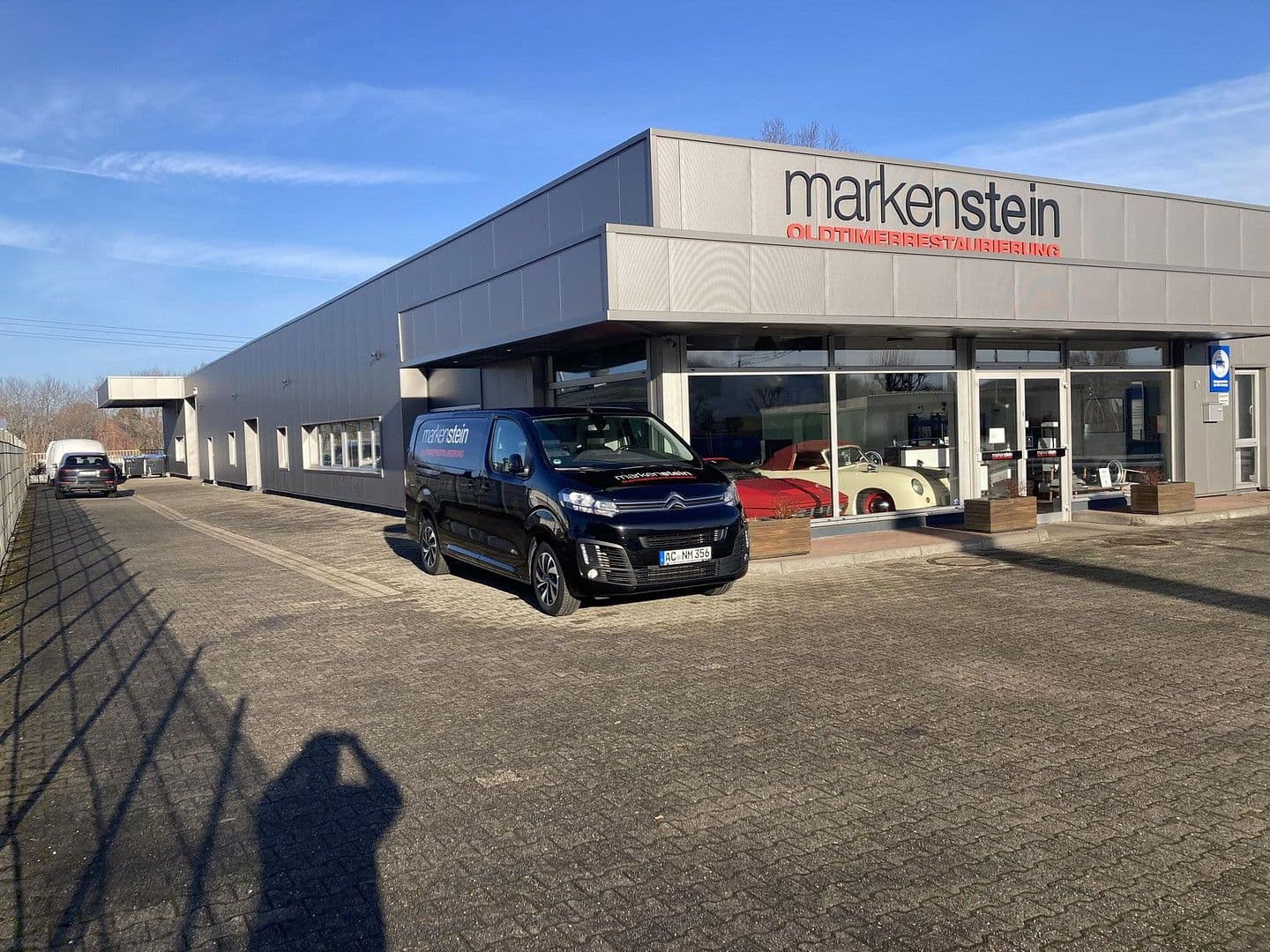 Predaj nebytového priestoru 2.400 m², Carl-Zeiss-Straße 16, Alsdorf, Severné Porýnie - Westfálsko Predaj nebytového priestoru 2.400 m², Carl-Zeiss-Straße 16, Alsdorf, Severné Porýnie - Westfálsko