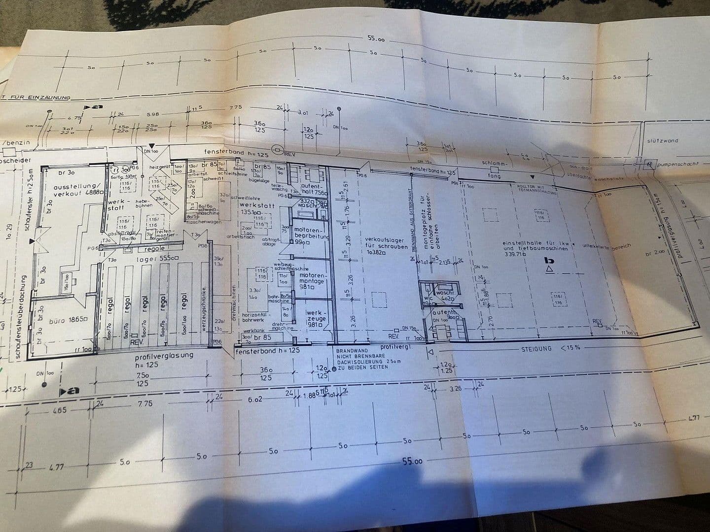 Predaj nebytového priestoru 2.400 m², Carl-Zeiss-Straße 16, Alsdorf, Severné Porýnie - Westfálsko Predaj nebytového priestoru 2.400 m², Carl-Zeiss-Straße 16, Alsdorf, Severné Porýnie - Westfálsko