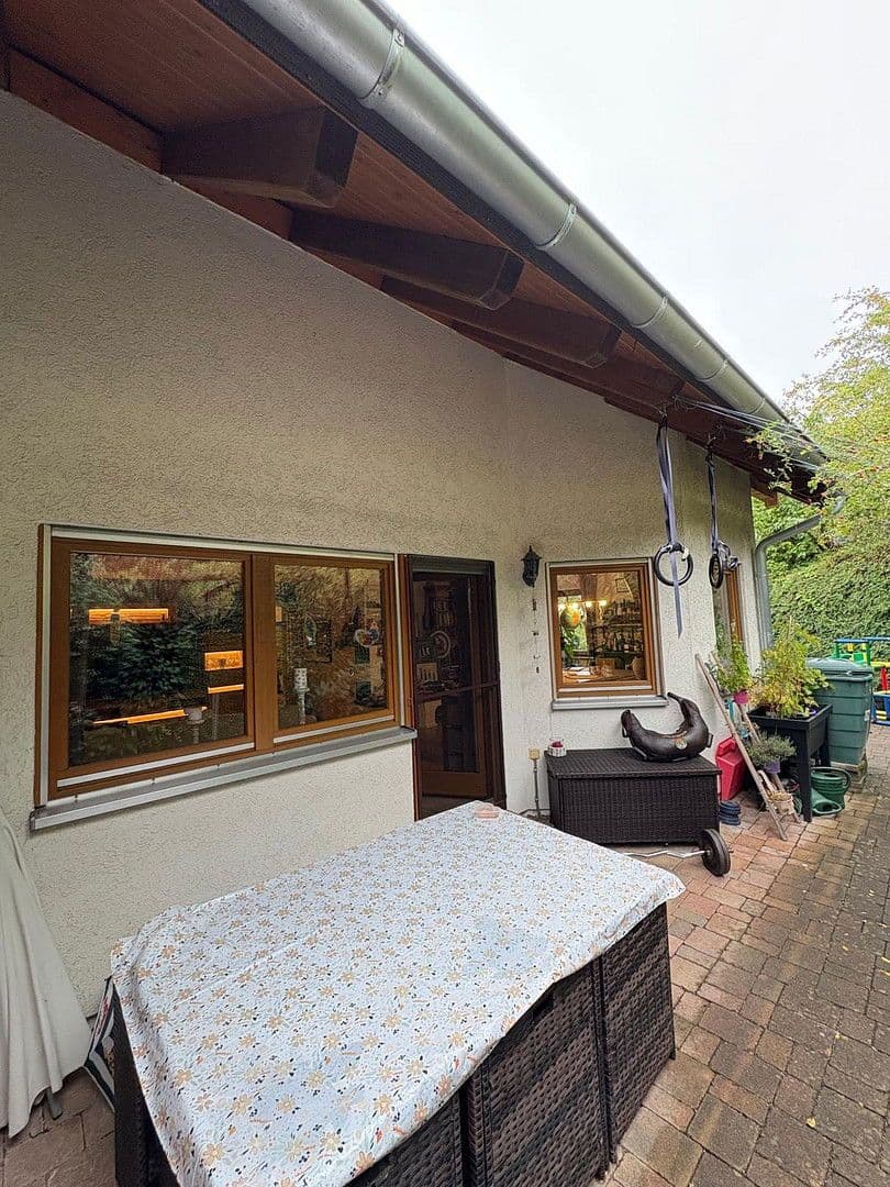 Predaj domu 140 m², pozemek 749 m², Hildrizhauser Straße 36, Gärtringen, Bádensko-Wurttembersko Predaj domu 140 m², pozemek 749 m², Hildrizhauser Straße 36, Gärtringen, Bádensko-Wurttembersko