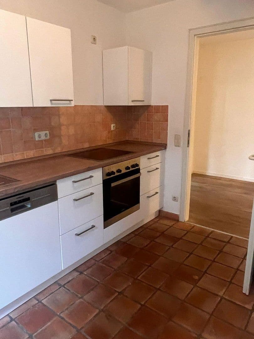 Predaj bytu 2-izbový 74 m², Bachemer Str. 341, Köln, Severné Porýnie - Westfálsko Predaj bytu 2-izbový 74 m², Bachemer Str. 341, Köln, Severné Porýnie - Westfálsko