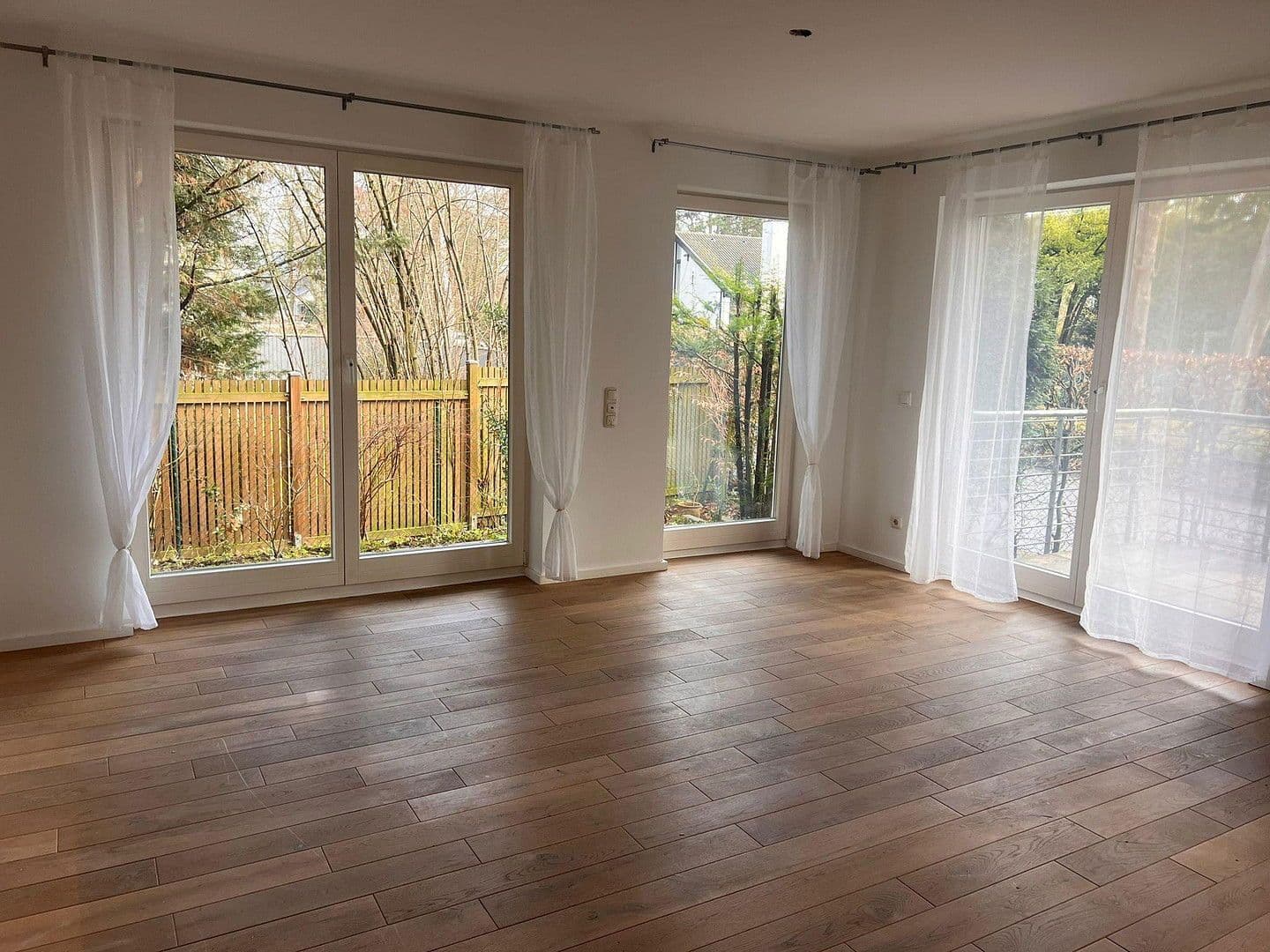 Predaj bytu 2-izbový 74 m², Bachemer Str. 341, Köln, Severné Porýnie - Westfálsko Predaj bytu 2-izbový 74 m², Bachemer Str. 341, Köln, Severné Porýnie - Westfálsko