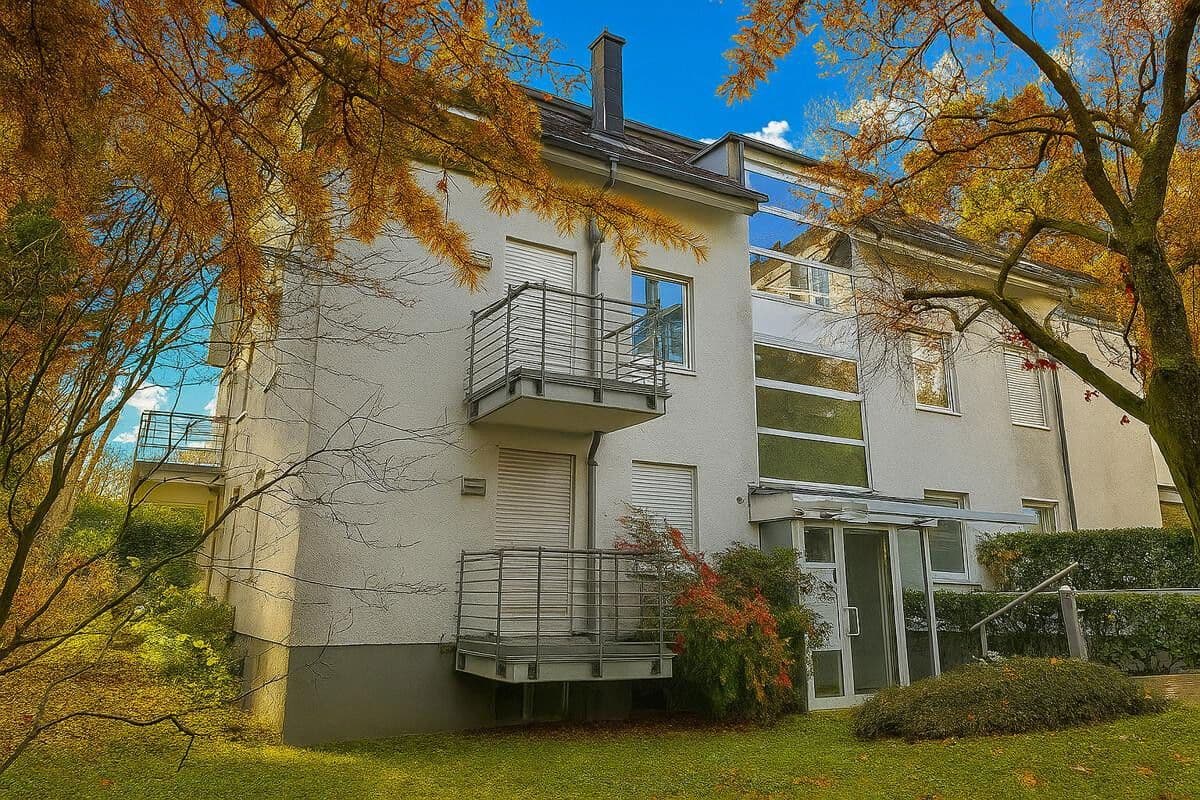 Predaj bytu 2-izbový 74 m², Bachemer Str. 341, Köln, Severné Porýnie - Westfálsko Predaj bytu 2-izbový 74 m², Bachemer Str. 341, Köln, Severné Porýnie - Westfálsko