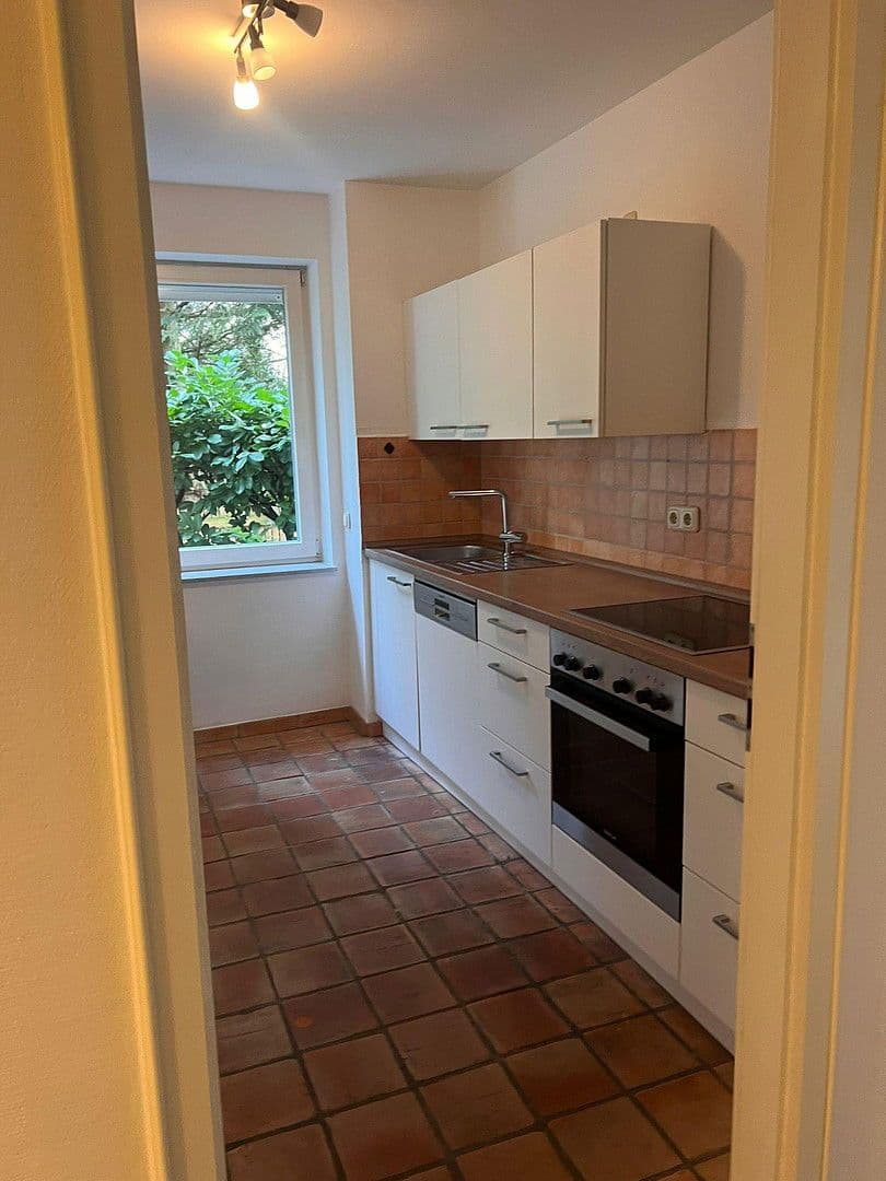 Predaj bytu 2-izbový 74 m², Bachemer Str. 341, Köln, Severné Porýnie - Westfálsko Predaj bytu 2-izbový 74 m², Bachemer Str. 341, Köln, Severné Porýnie - Westfálsko