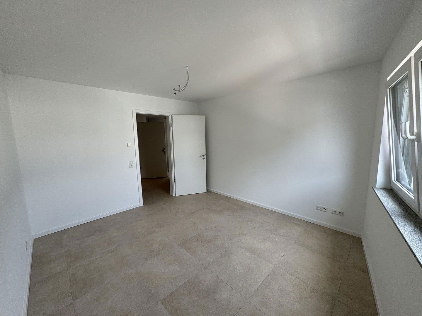 Prenájom bytu 2-izbový 63 m², Barbarossastrasse 12, Hanau, Hesensko Prenájom bytu 2-izbový 63 m², Barbarossastrasse 12, Hanau, Hesensko