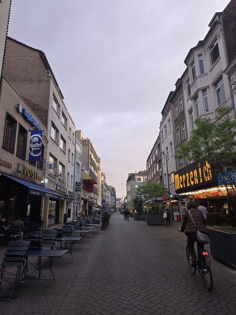 Prenájom bytu 1-izbový 22 m², Köln, Severné Porýnie - Westfálsko Prenájom bytu 1-izbový 22 m², Köln, Severné Porýnie - Westfálsko