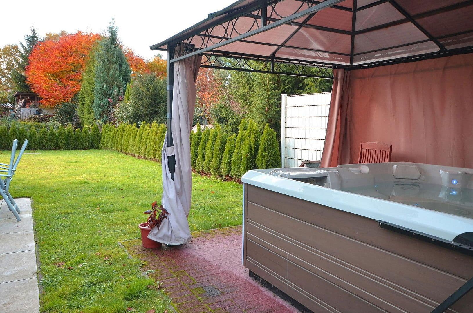 Predaj domu 142 m², pozemek 511 m², Seppenser Mühlenweg 113B, Buchholz in der Nordheide, Dolné Sasko Predaj domu 142 m², pozemek 511 m², Seppenser Mühlenweg 113B, Buchholz in der Nordheide, Dolné Sasko