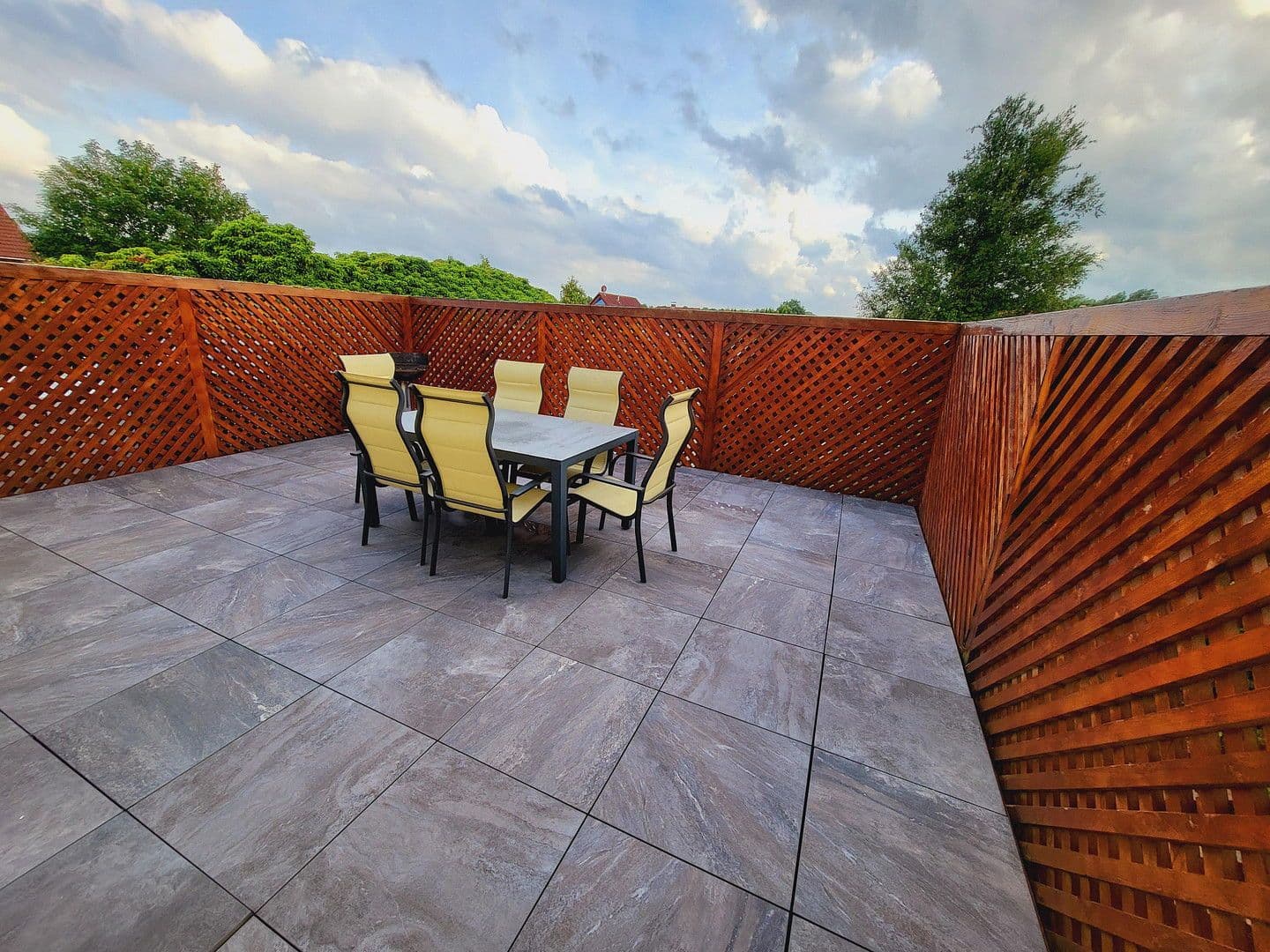 Predaj domu 100 m², pozemek 220 m², Freiligrathstrasse 290, Wilhelmshaven, Dolné Sasko Predaj domu 100 m², pozemek 220 m², Freiligrathstrasse 290, Wilhelmshaven, Dolné Sasko