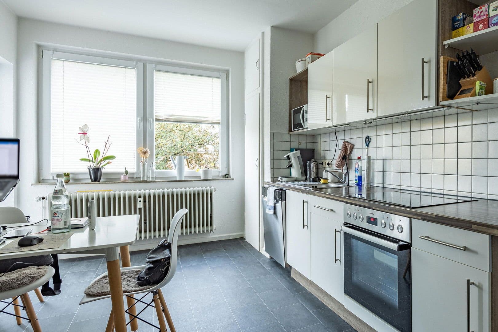 Prenájom bytu 2-izbový 65 m², Aachen, Severné Porýnie - Westfálsko Prenájom bytu 2-izbový 65 m², Aachen, Severné Porýnie - Westfálsko