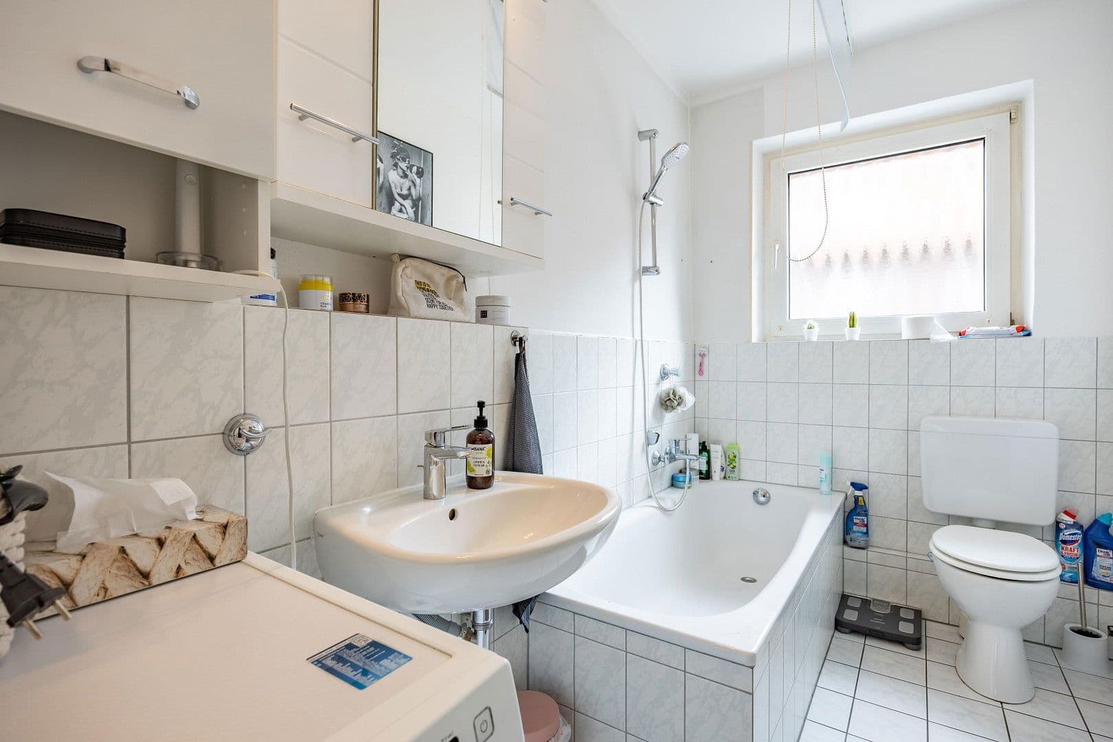 Prenájom bytu 2-izbový 65 m², Aachen, Severné Porýnie - Westfálsko Prenájom bytu 2-izbový 65 m², Aachen, Severné Porýnie - Westfálsko