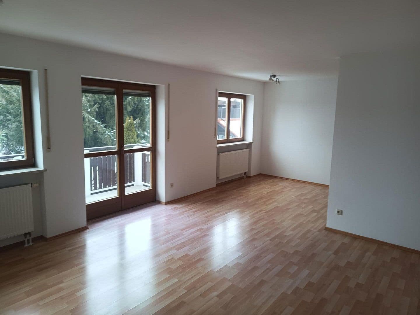 Prenájom bytu 3-izbový 84 m², Bachstelzenweg 14, Wasserburg am Inn, Bavorsko Prenájom bytu 3-izbový 84 m², Bachstelzenweg 14, Wasserburg am Inn, Bavorsko