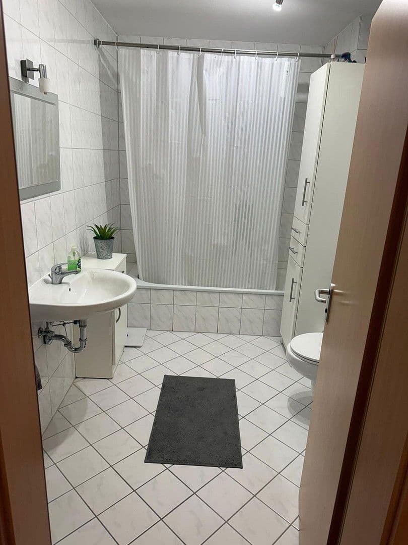 Prenájom bytu 3-izbový 84 m², Bachstelzenweg 14, Wasserburg am Inn, Bavorsko Prenájom bytu 3-izbový 84 m², Bachstelzenweg 14, Wasserburg am Inn, Bavorsko