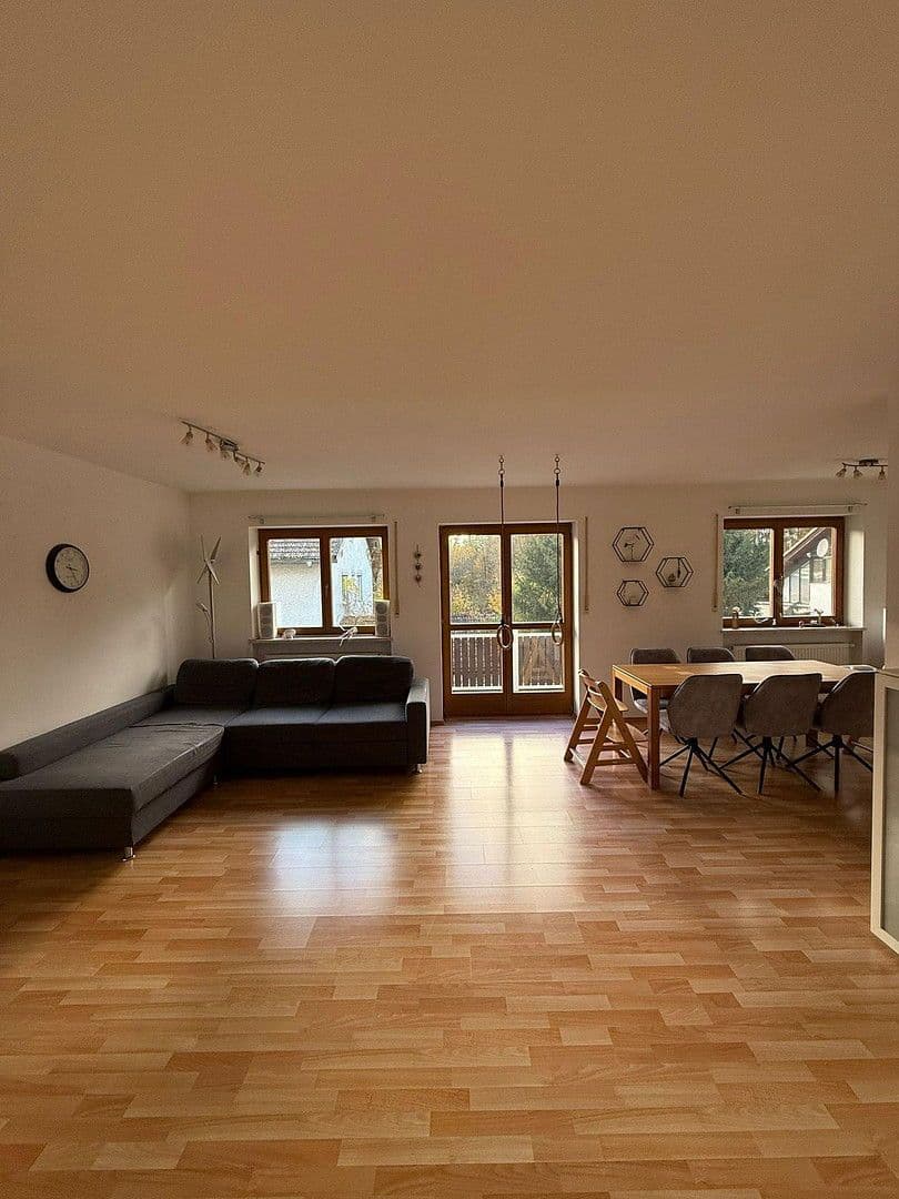 Prenájom bytu 3-izbový 84 m², Bachstelzenweg 14, Wasserburg am Inn, Bavorsko Prenájom bytu 3-izbový 84 m², Bachstelzenweg 14, Wasserburg am Inn, Bavorsko