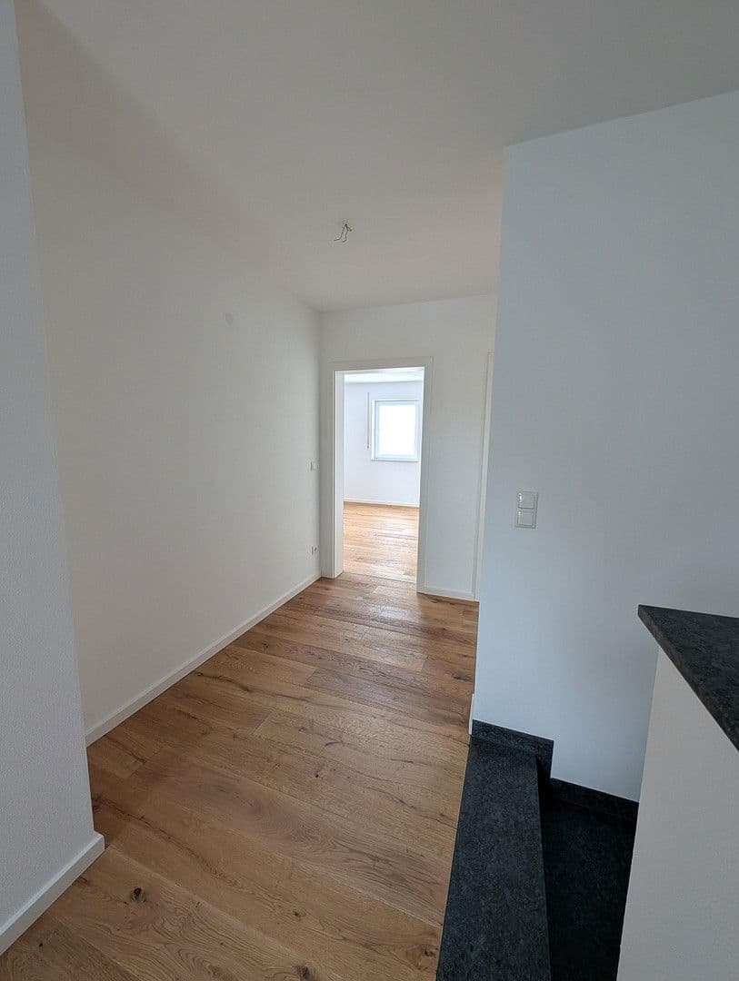 Predaj domu 165 m², pozemek 636 m², Eckfeld 4, Hagenheim, Bavorsko Predaj domu 165 m², pozemek 636 m², Eckfeld 4, Hagenheim, Bavorsko