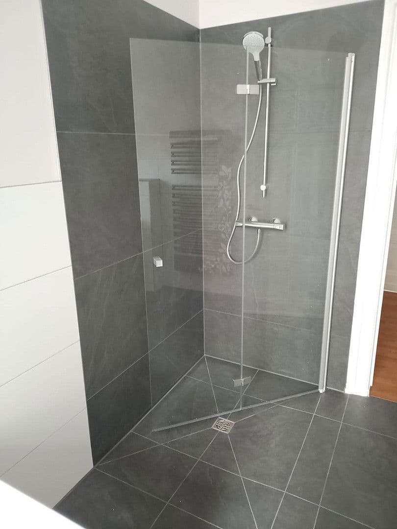 Prenájom bytu 4-izbový 134 m², Ule-Straße 12, Halle/Saale, Sasko-Anhaltsko Prenájom bytu 4-izbový 134 m², Ule-Straße 12, Halle/Saale, Sasko-Anhaltsko