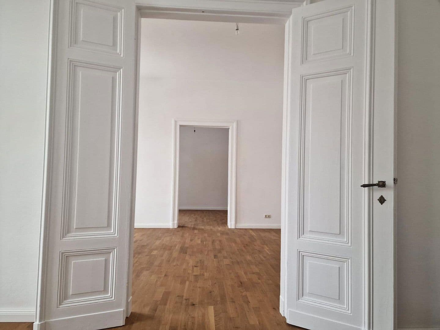 Prenájom bytu 4-izbový 134 m², Ule-Straße 12, Halle/Saale, Sasko-Anhaltsko Prenájom bytu 4-izbový 134 m², Ule-Straße 12, Halle/Saale, Sasko-Anhaltsko