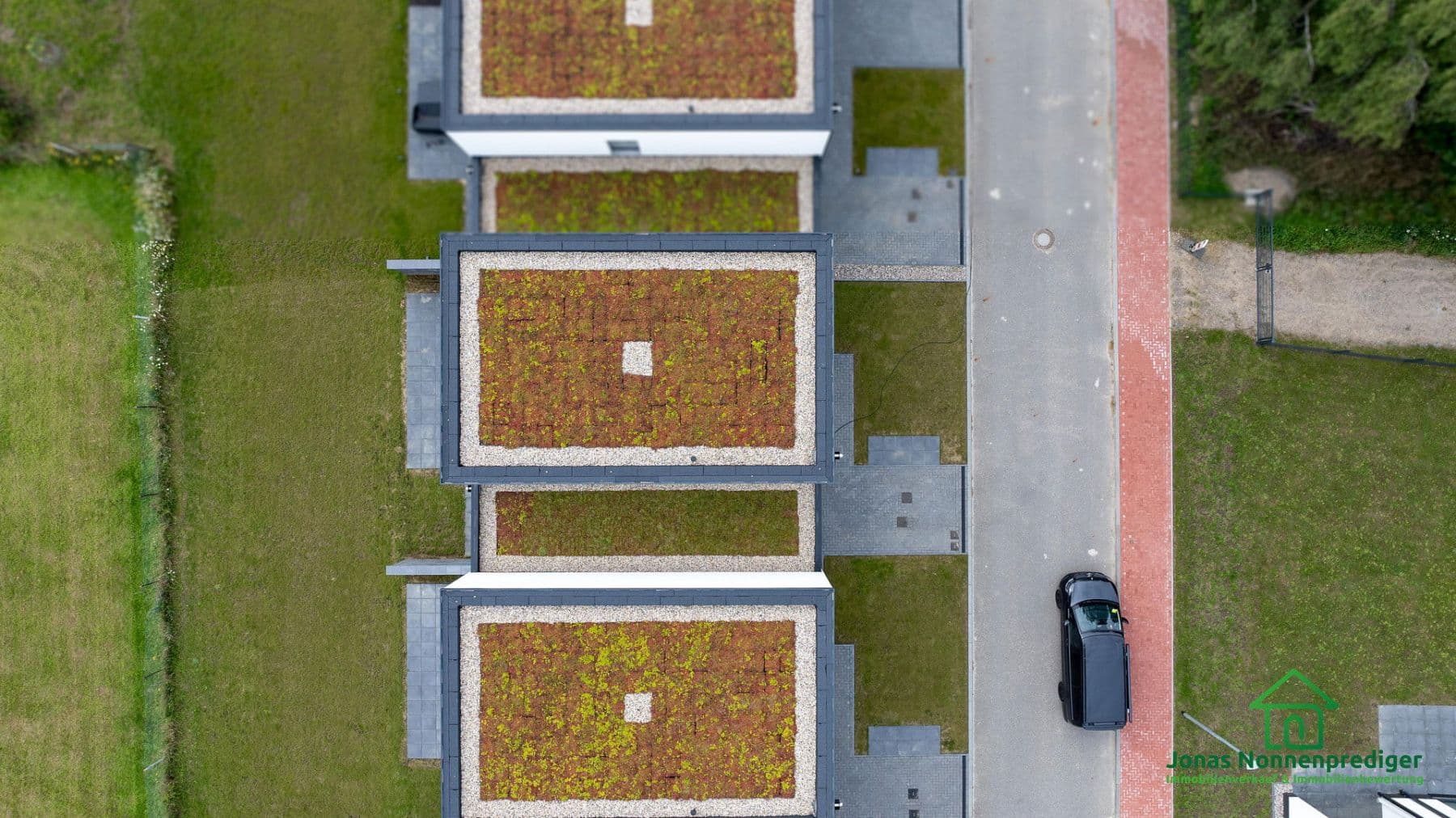 Predaj domu 104 m², pozemek 261 m², Kühls Acker 32, Schwerin, Meklenbursko-Predpomoransko Predaj domu 104 m², pozemek 261 m², Kühls Acker 32, Schwerin, Meklenbursko-Predpomoransko