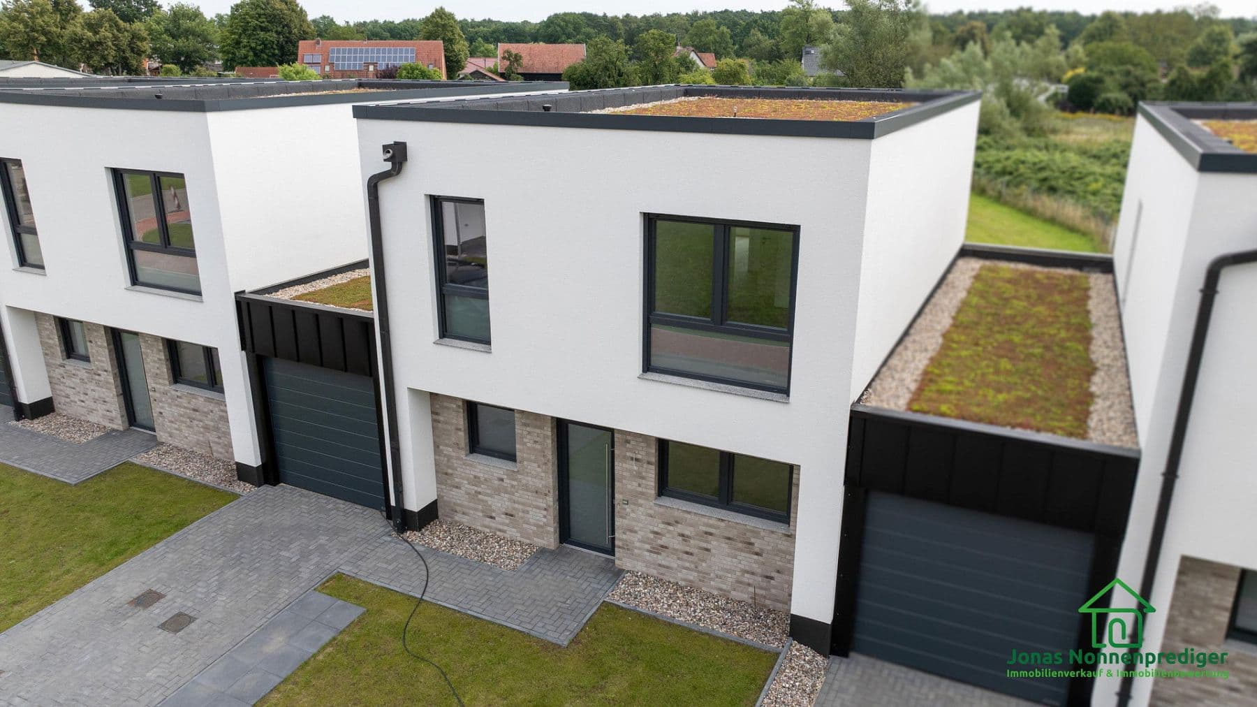 Predaj domu 104 m², pozemek 261 m², Kühls Acker 32, Schwerin, Meklenbursko-Predpomoransko Predaj domu 104 m², pozemek 261 m², Kühls Acker 32, Schwerin, Meklenbursko-Predpomoransko