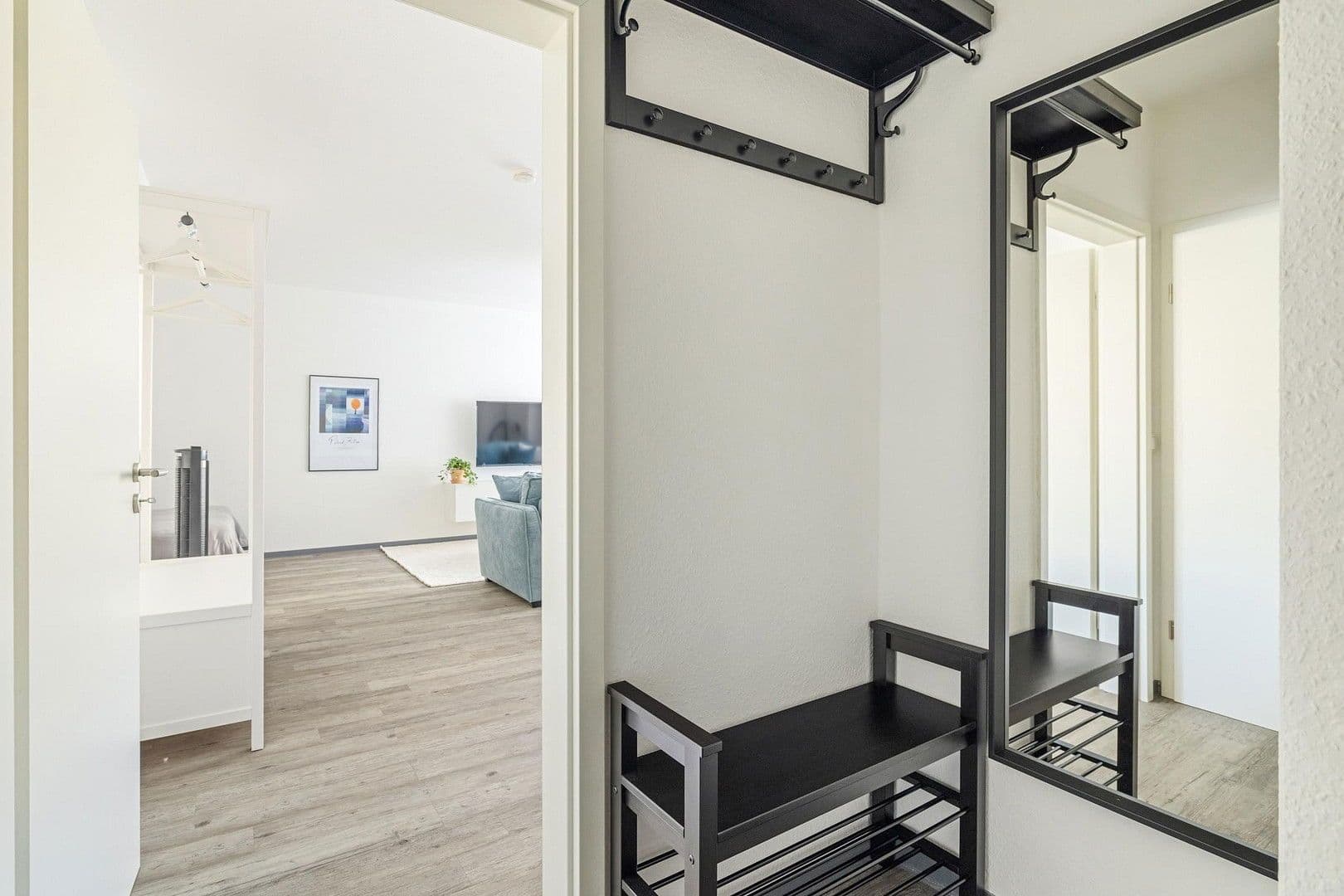 Prenájom bytu 1-izbový 54 m², Görlitzer Str. 2, Hochheim, Hesensko Prenájom bytu 1-izbový 54 m², Görlitzer Str. 2, Hochheim, Hesensko